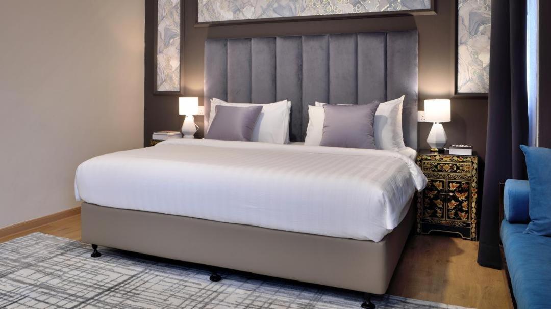 The Leith Hotel George Town Bagian luar foto
